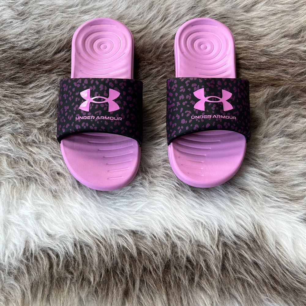 Under armor slides